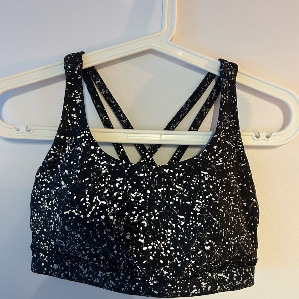 Lululemon energy bra crinkle dust reflective